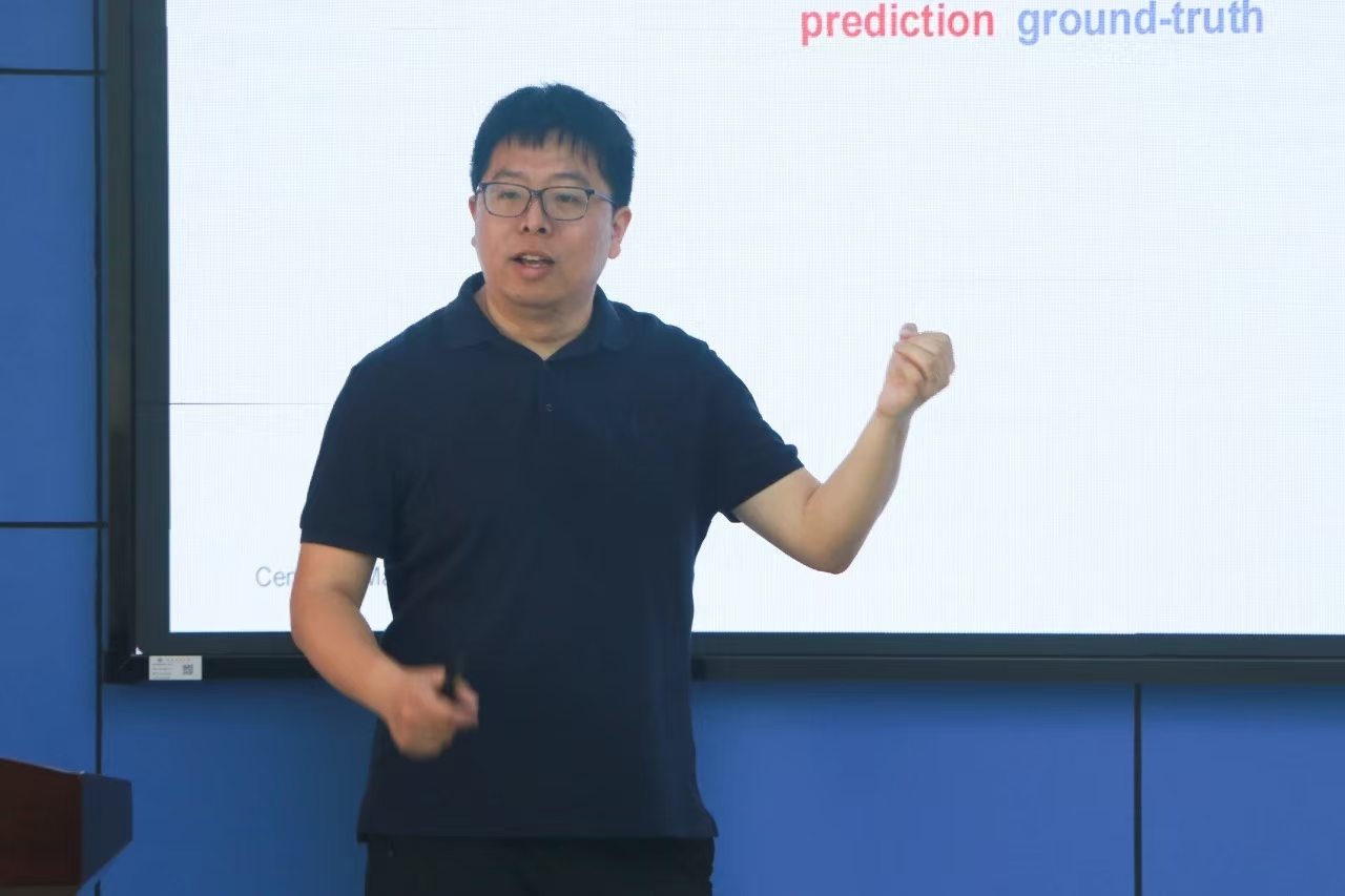 1746151455350011079.jpg 讲座2.jpg