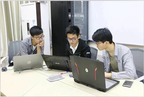 1618467271019046985.jpg 3.jpg